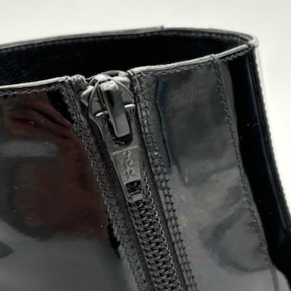 Saint Laurent Ankle Boots - Picture 7 of 7